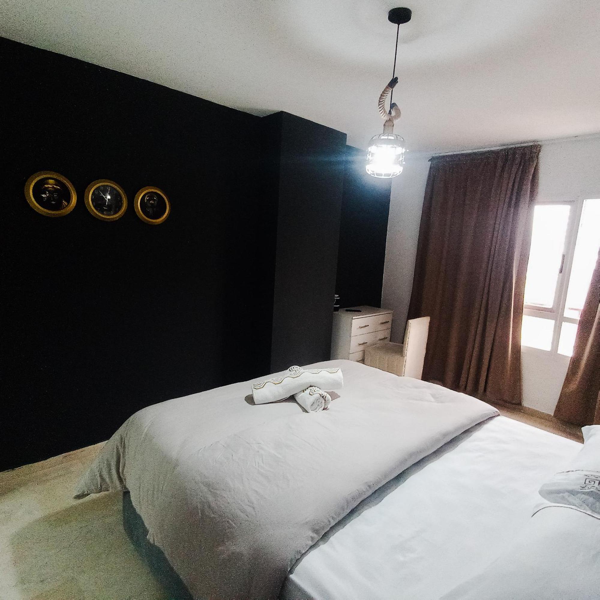 טנג'יר Moderne Appartement Au Plein Centre-Ville En Face Hilton & La Gare De Train Tgv Avec Climatisation מראה חיצוני תמונה