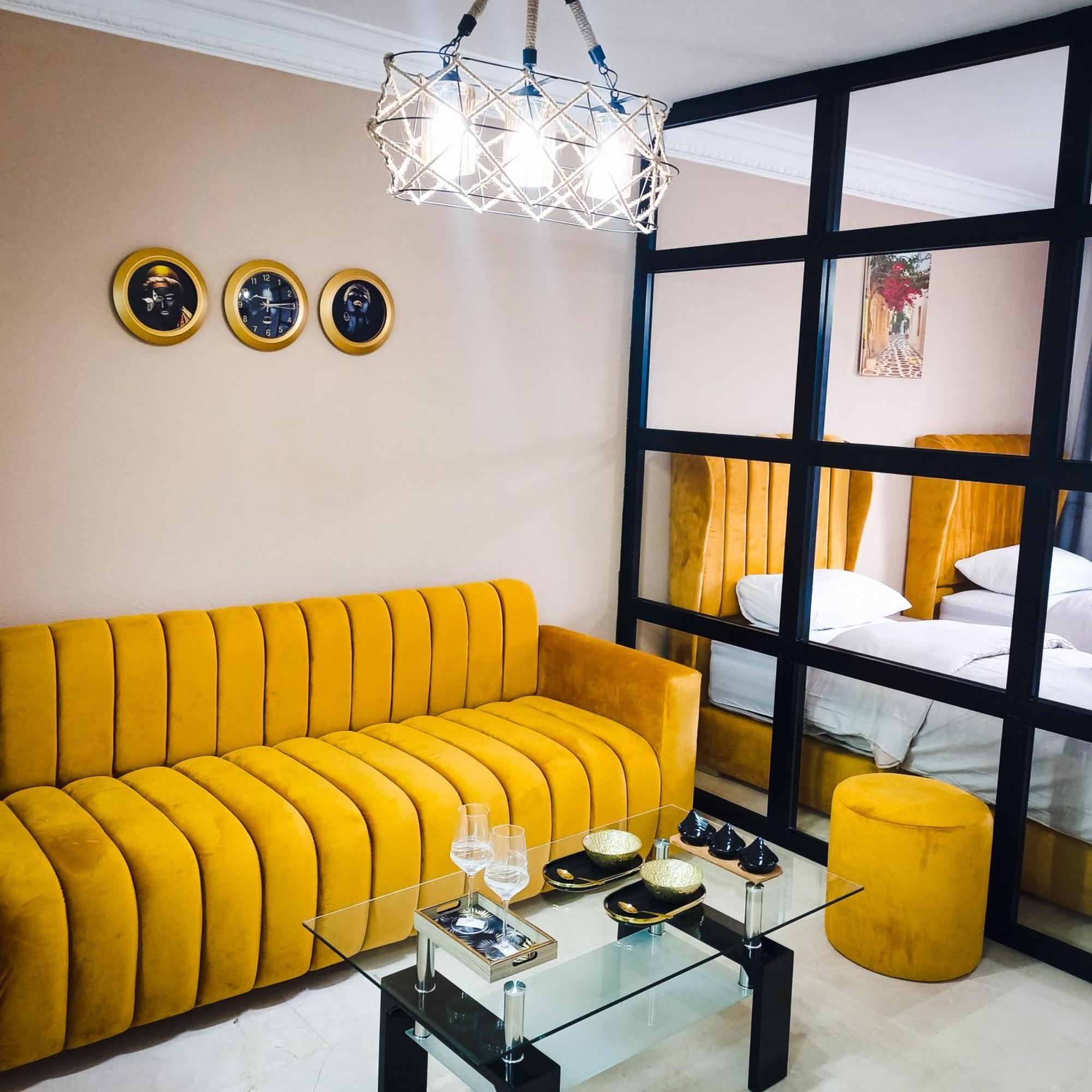 טנג'יר Moderne Appartement Au Plein Centre-Ville En Face Hilton & La Gare De Train Tgv Avec Climatisation מראה חיצוני תמונה