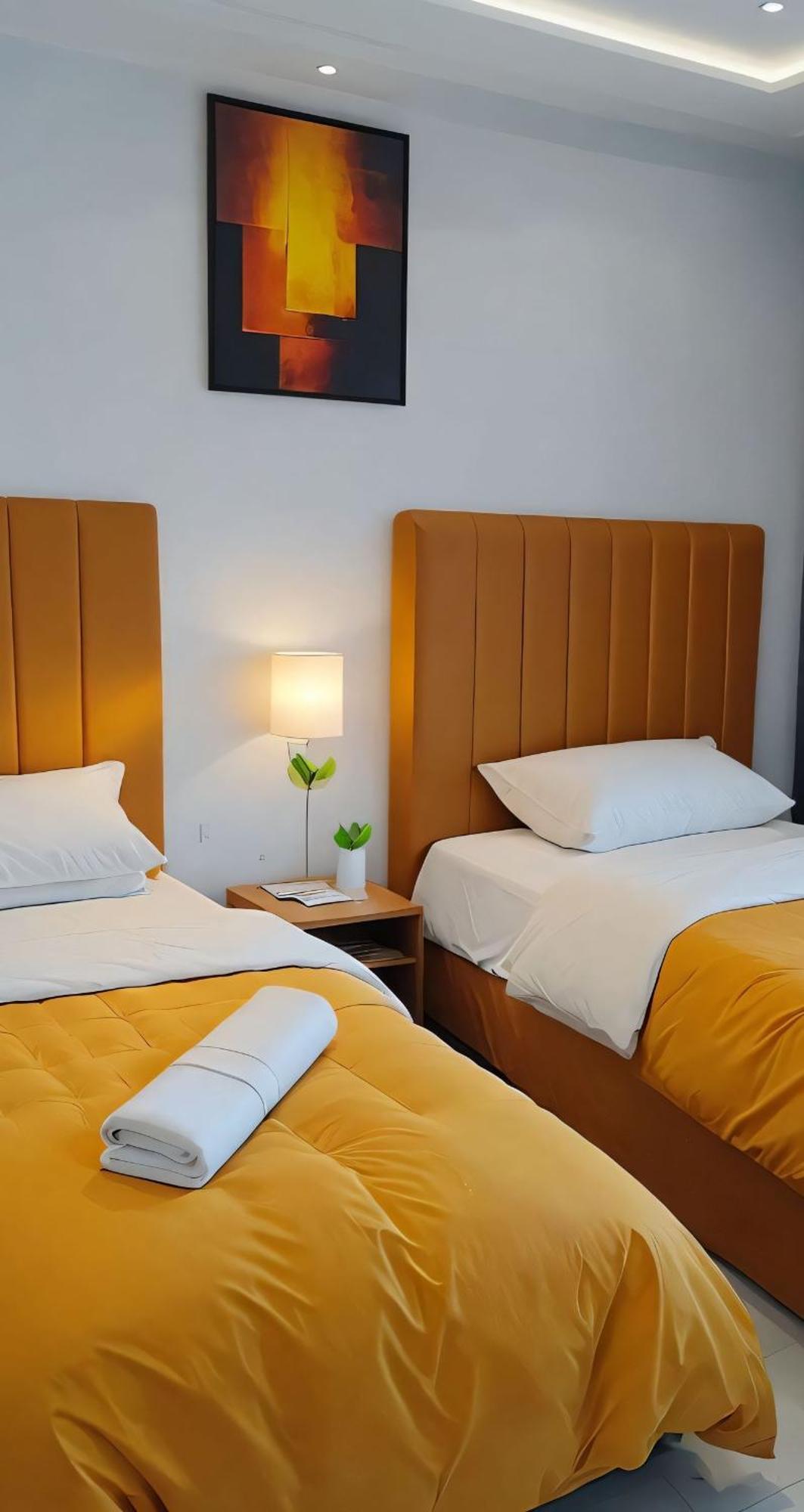 טנג'יר Moderne Appartement Au Plein Centre-Ville En Face Hilton & La Gare De Train Tgv Avec Climatisation מראה חיצוני תמונה